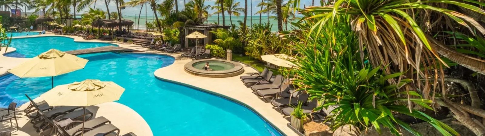 Melhores Hotéis na Orla de Maceió 2025: Conforto e Lazer de Frente pro Mar